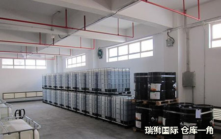 危險品貨物運輸裝卸作業(yè)要求 化工品貨物裝卸要注意事項 液體粉沫等敏感產(chǎn)品裝卸操作規(guī)范